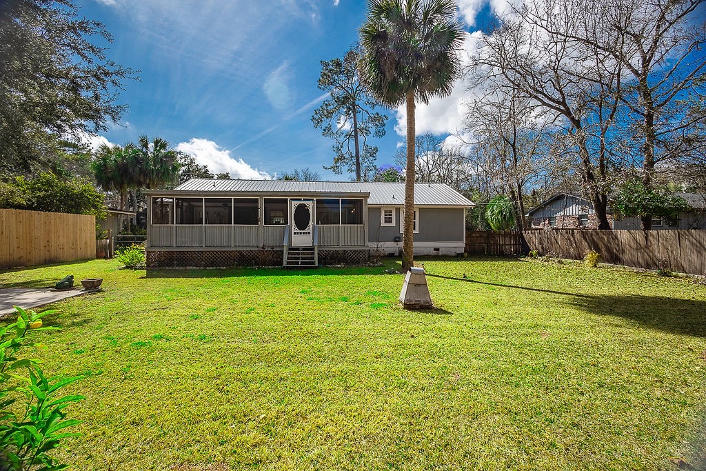 231 Yacht Road
