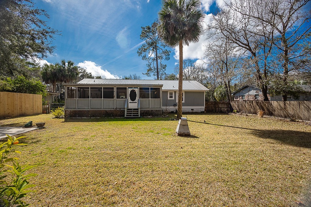 231 Yacht Road