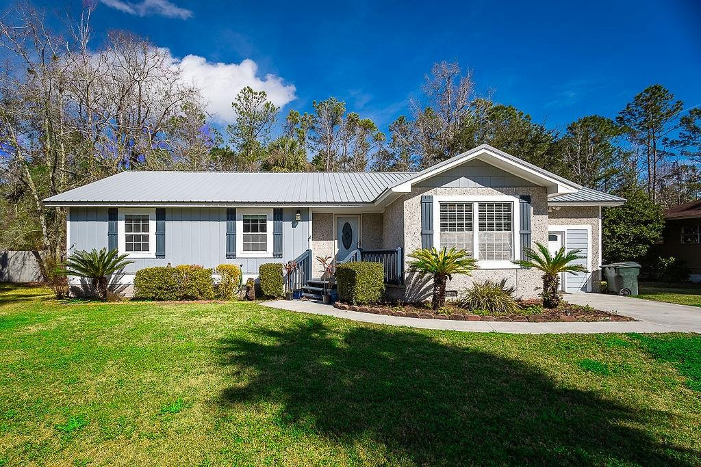 231 Yacht Road