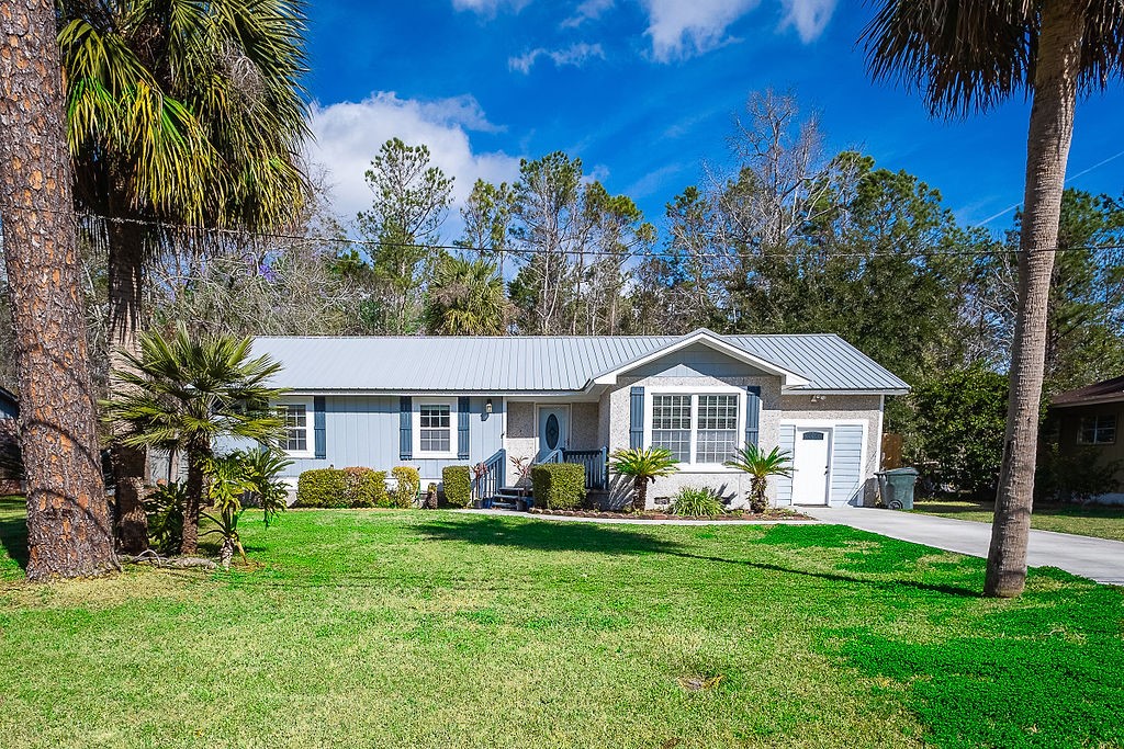 231 Yacht Road