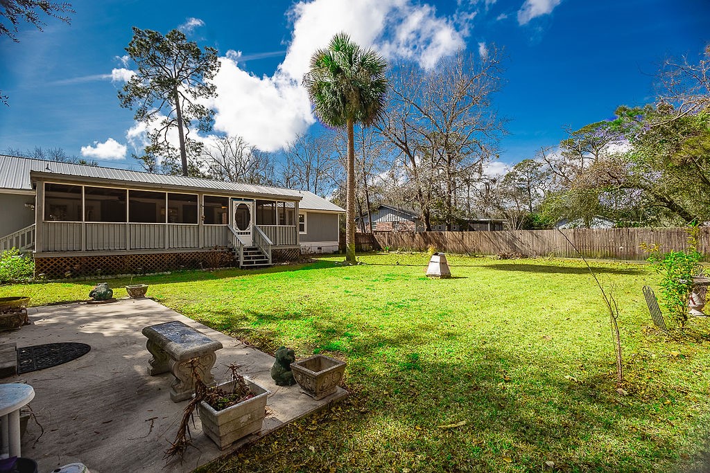 231 Yacht Road