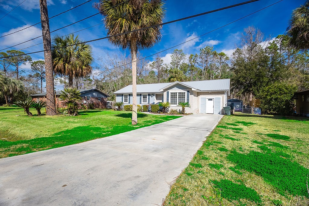 231 Yacht Road
