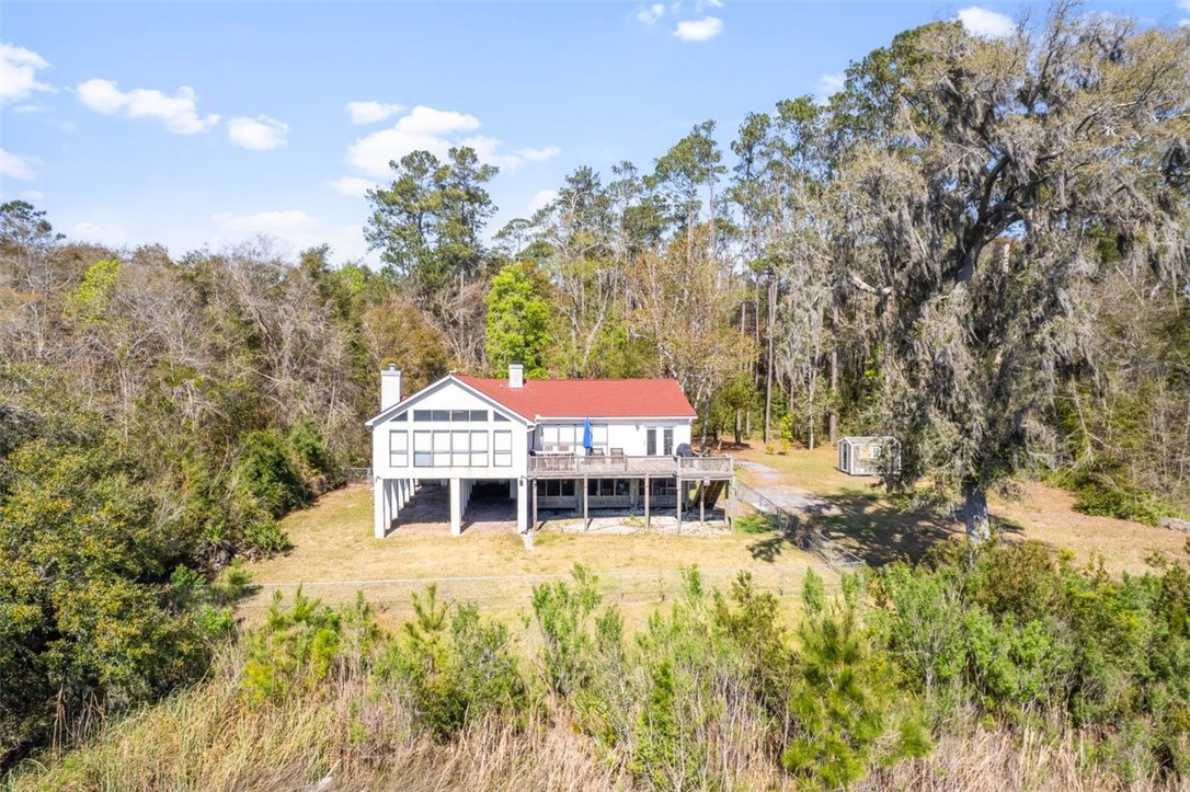 1166 SE Crystal Springs Road SE