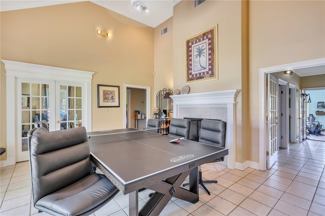 850 Mallery Street 3U