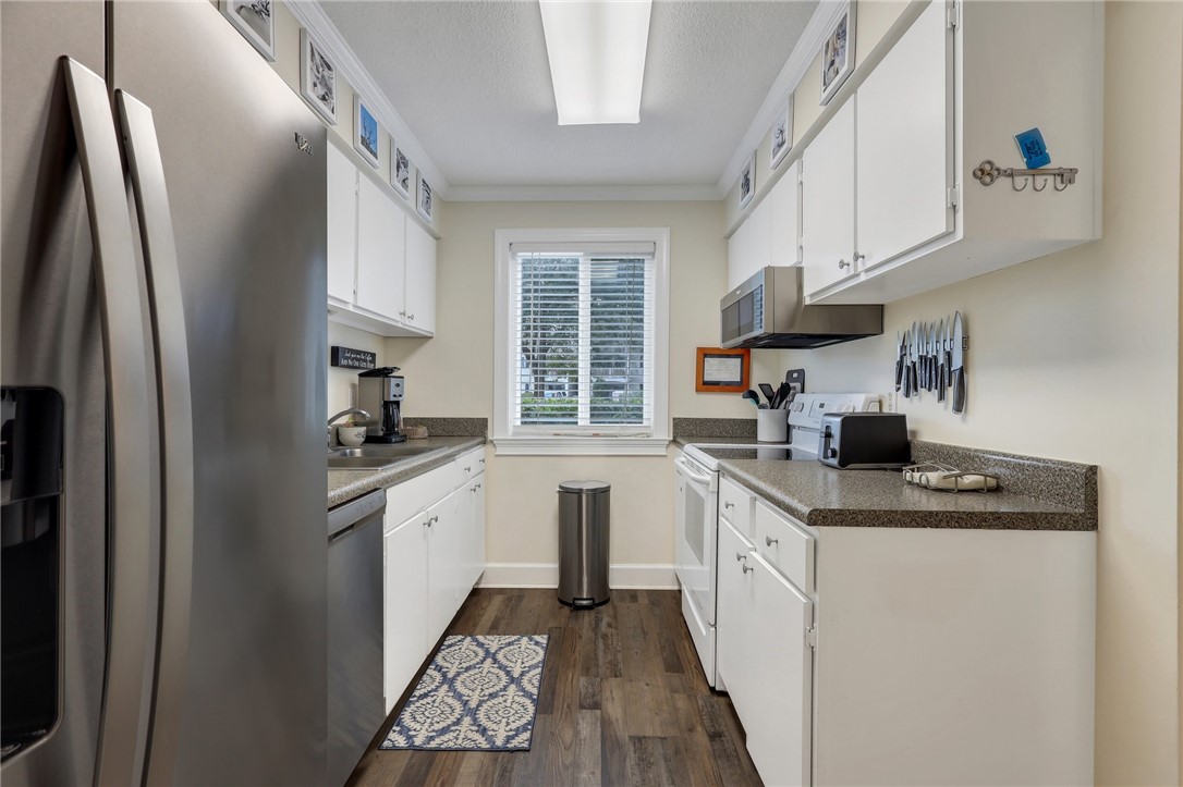 850 Mallery Street 3U