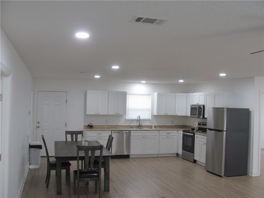 115 Red Hawk Court
