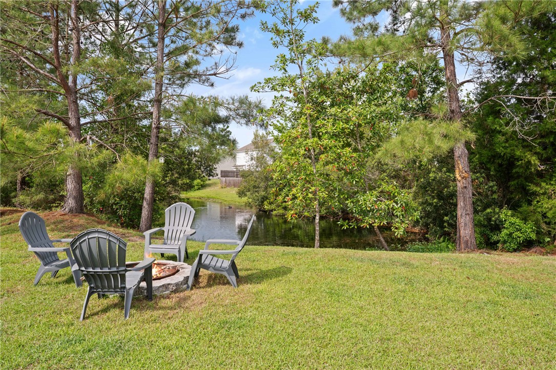1104 Autumns Wood Circle