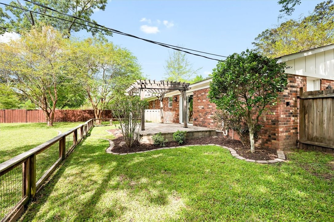 313 W Whatley Drive