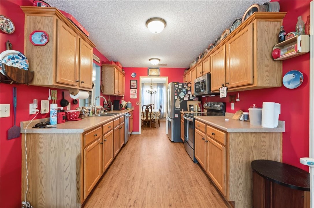 121 Brookfield Drive