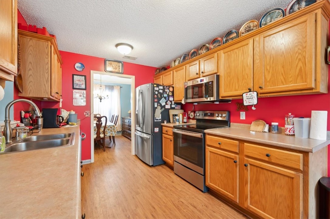 121 Brookfield Drive