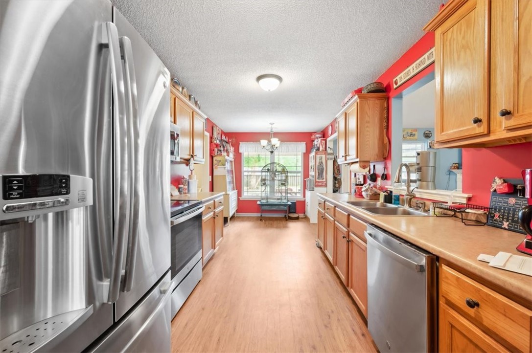 121 Brookfield Drive