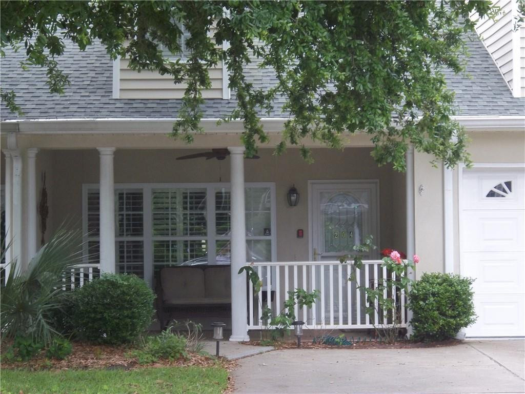 204 Peppertree Crossing Ave 204