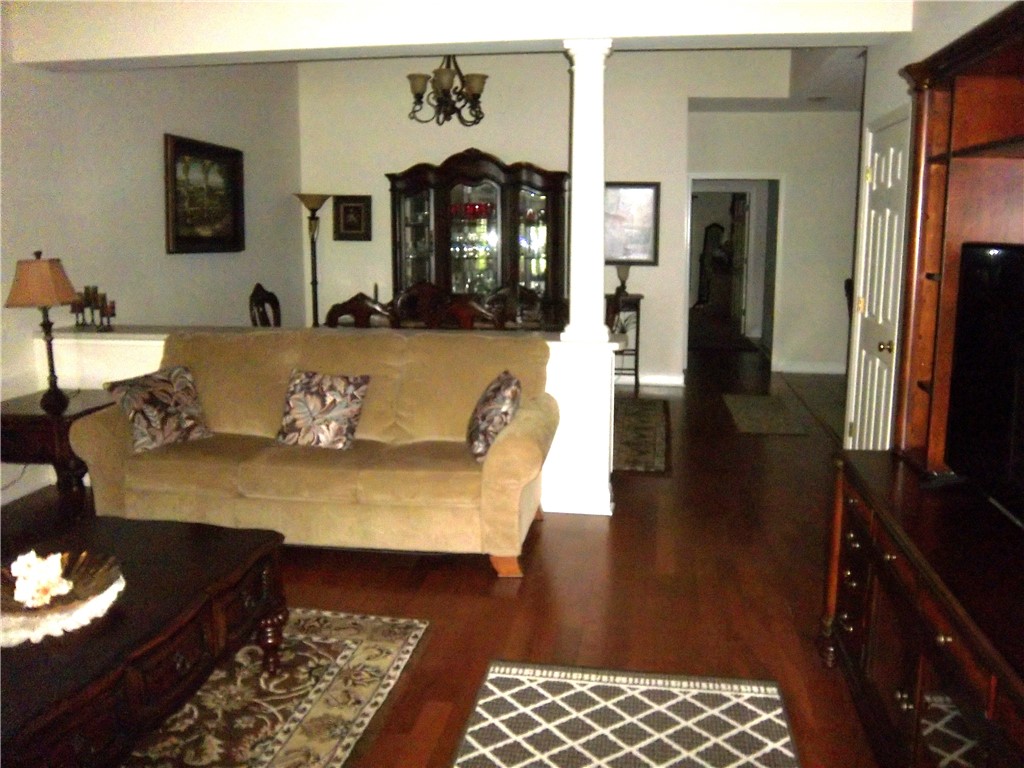 204 Peppertree Crossing Ave 204