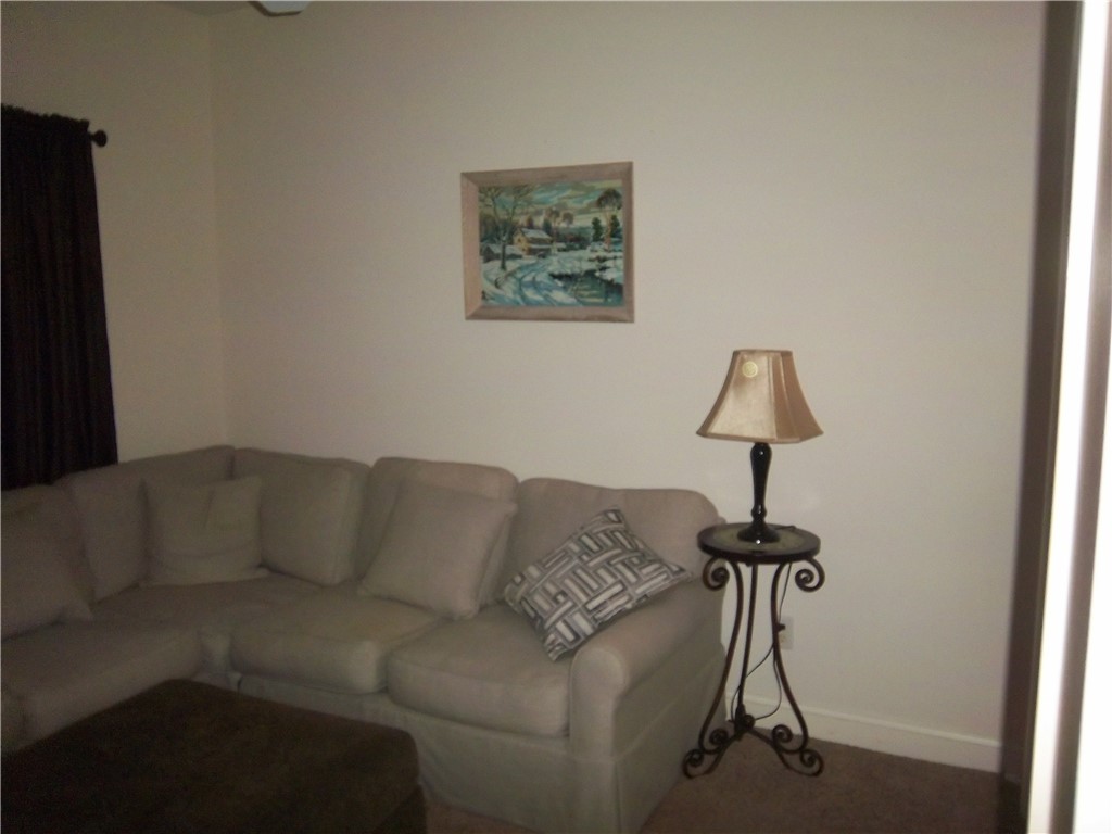 204 Peppertree Crossing Ave 204