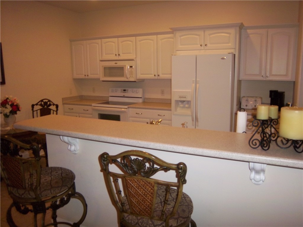 204 Peppertree Crossing Ave 204