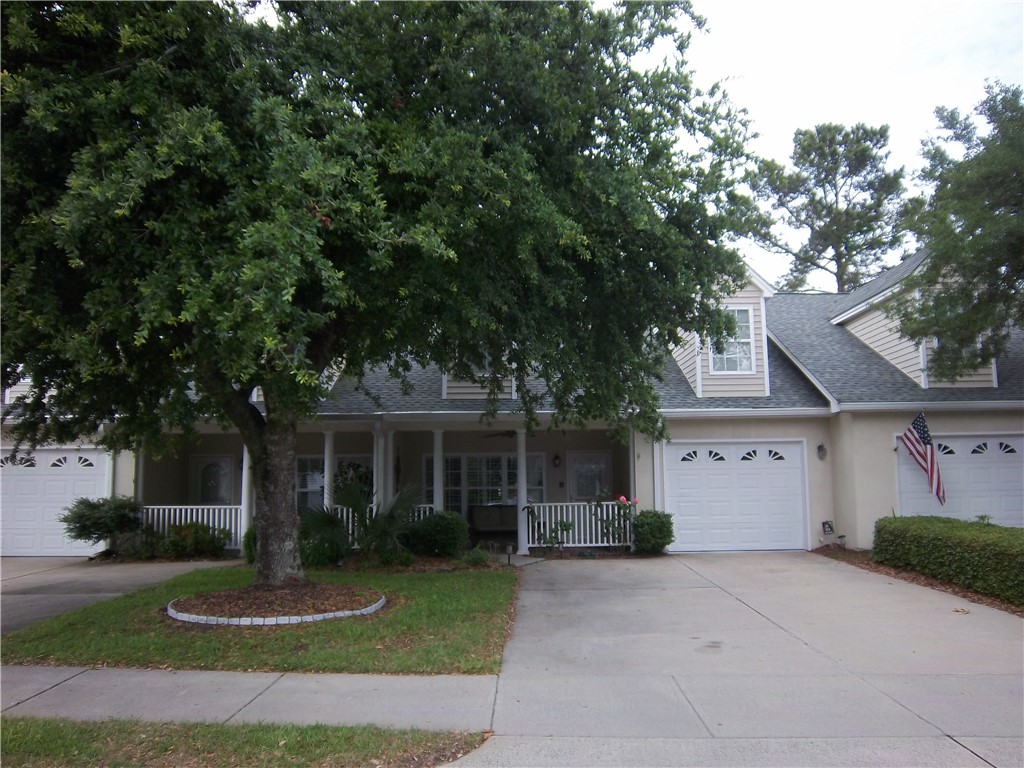 204 Peppertree Crossing Ave 204