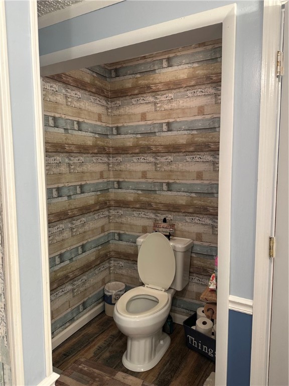 743 Sandy Loop