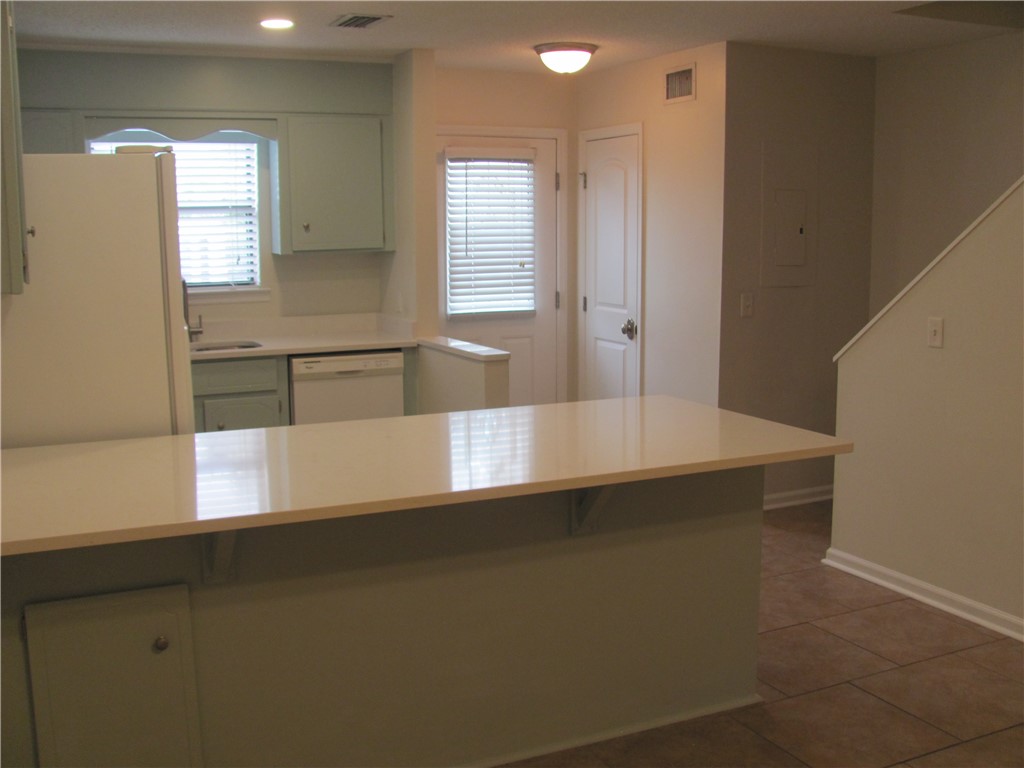 104 Courtyard Villas #A1 Lane