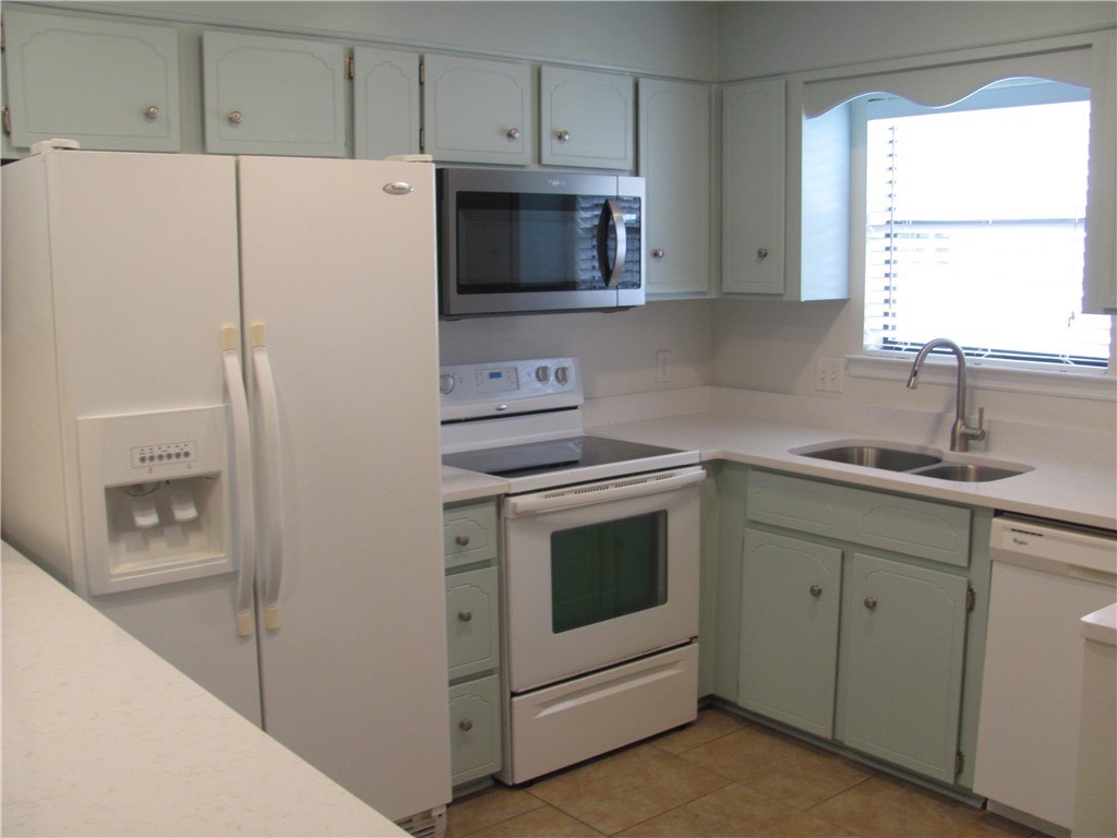 104 Courtyard Villas #A1 Lane