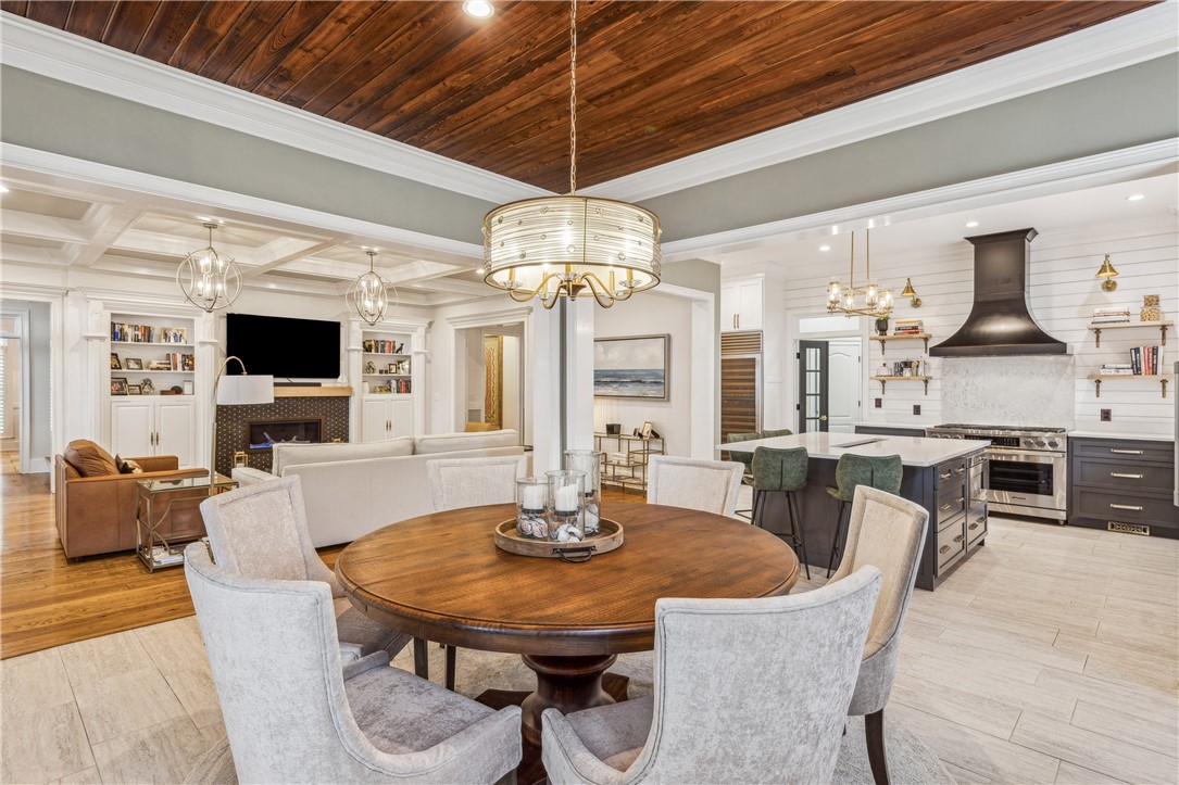 1232 Riverpoint Lane NE