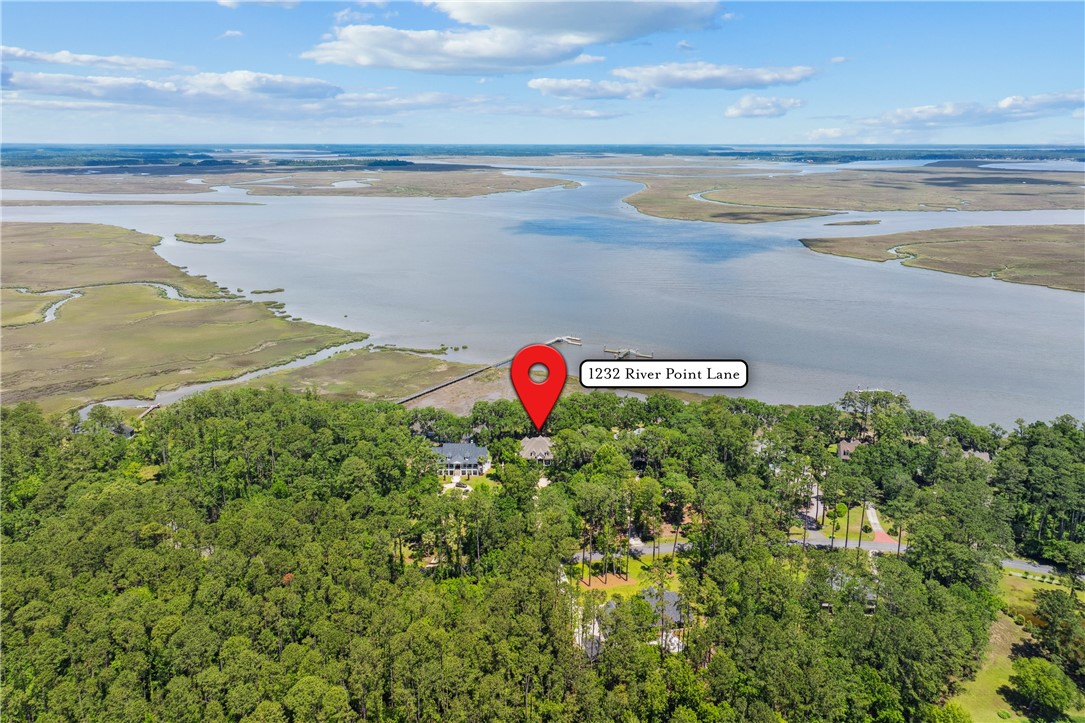 1232 Riverpoint Lane NE