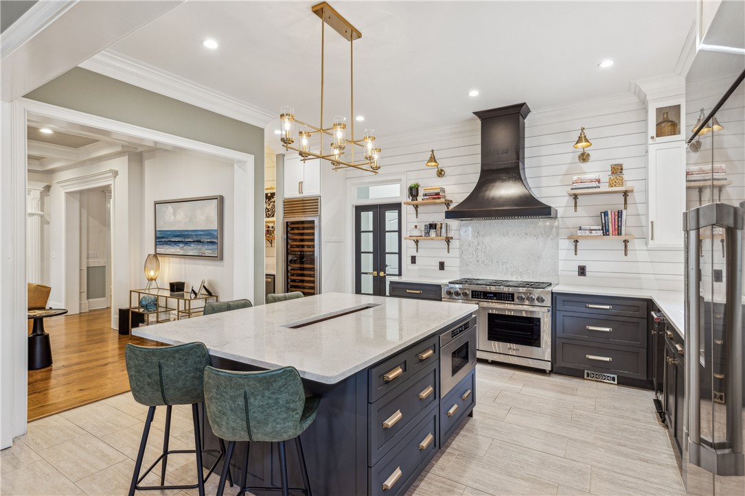 1232 Riverpoint Lane NE