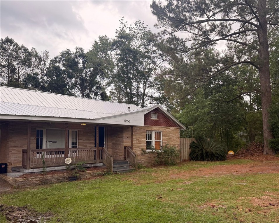 6556 Alma Highway