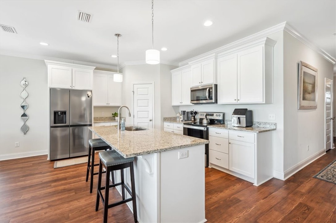 139 Allie Loop