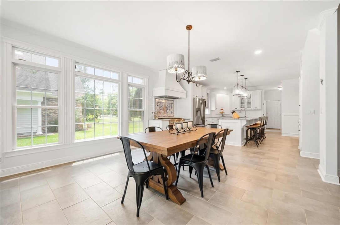 1121 Fair Hope Drive NE