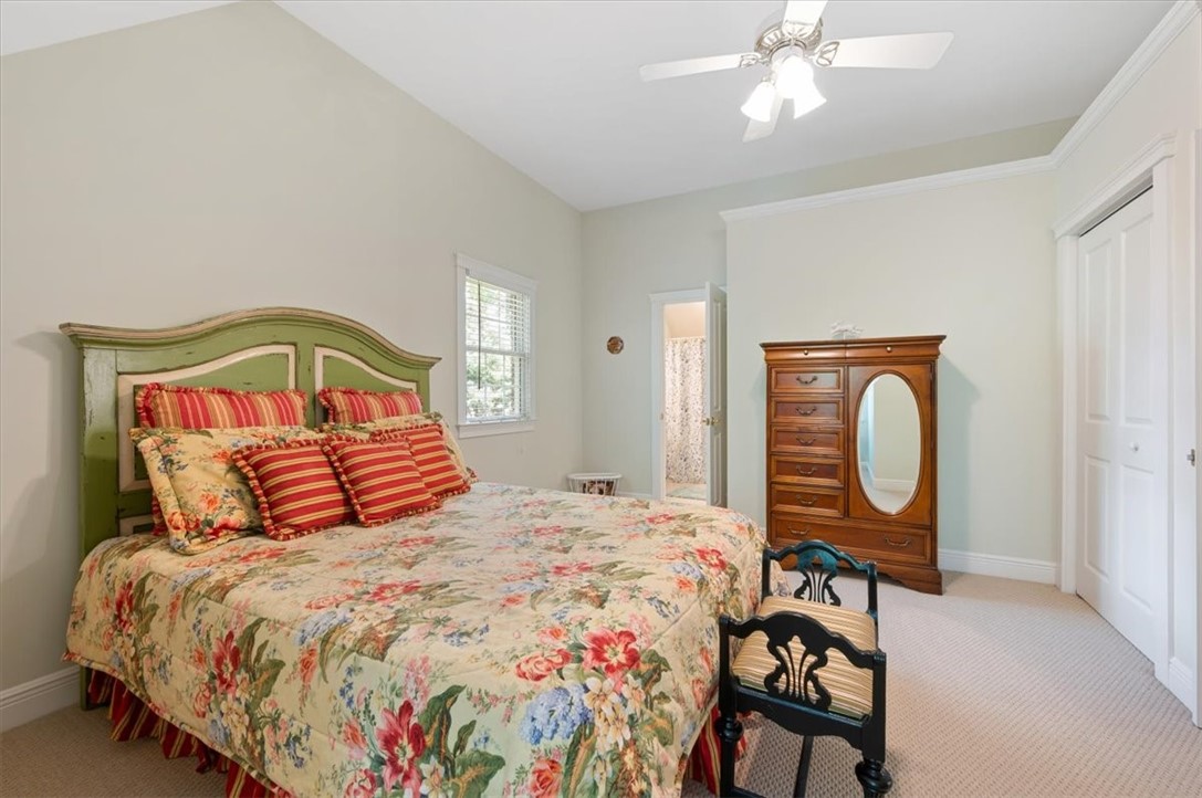 1121 Fair Hope Drive NE