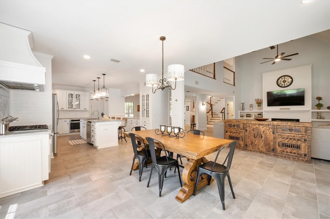 1121 Fair Hope Drive NE