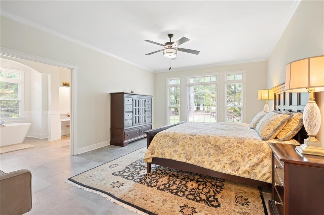 1121 Fair Hope Drive NE