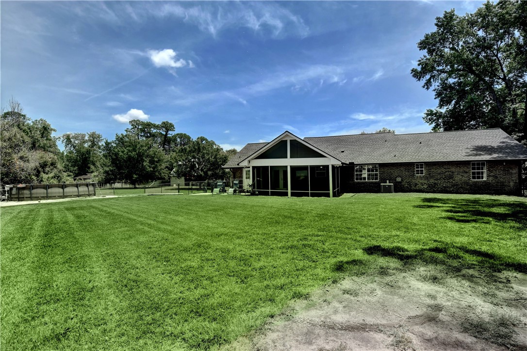 106 Honeybee Lane
