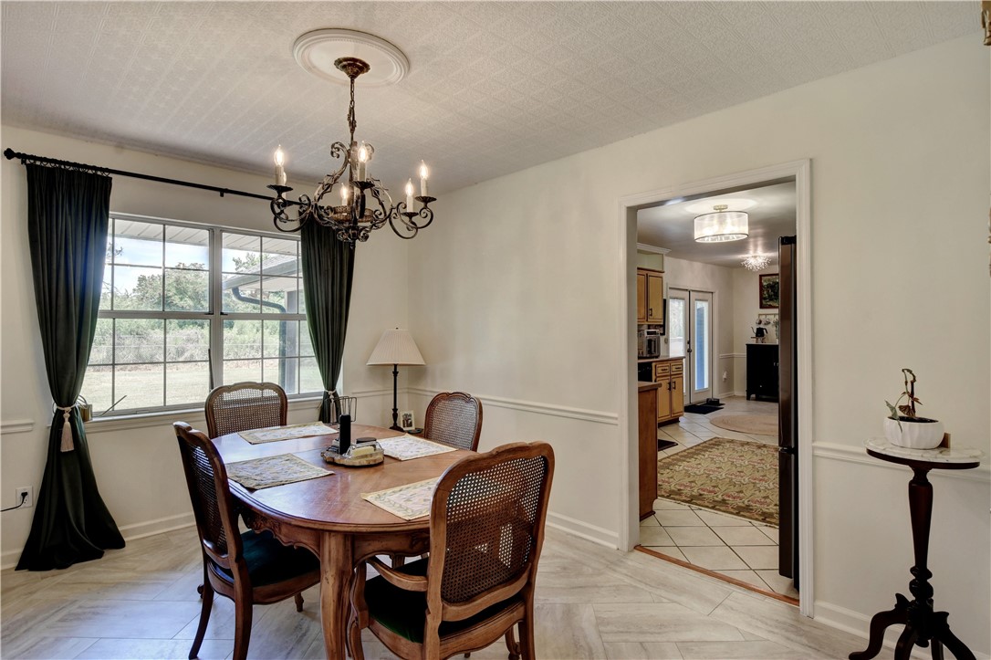 106 Honeybee Lane