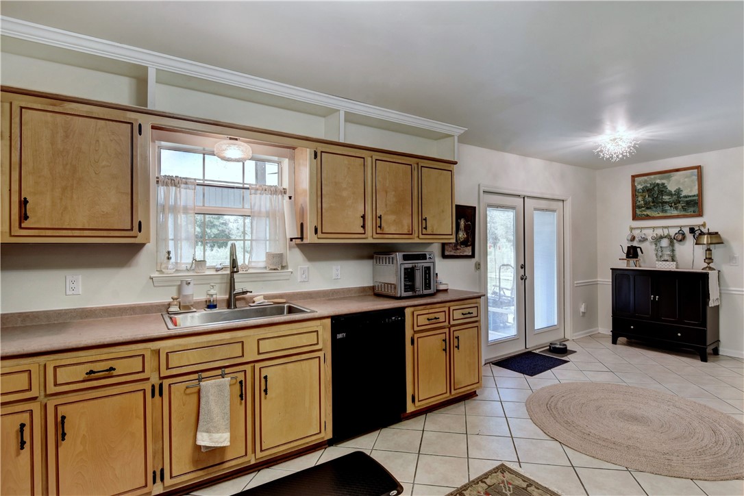 106 Honeybee Lane