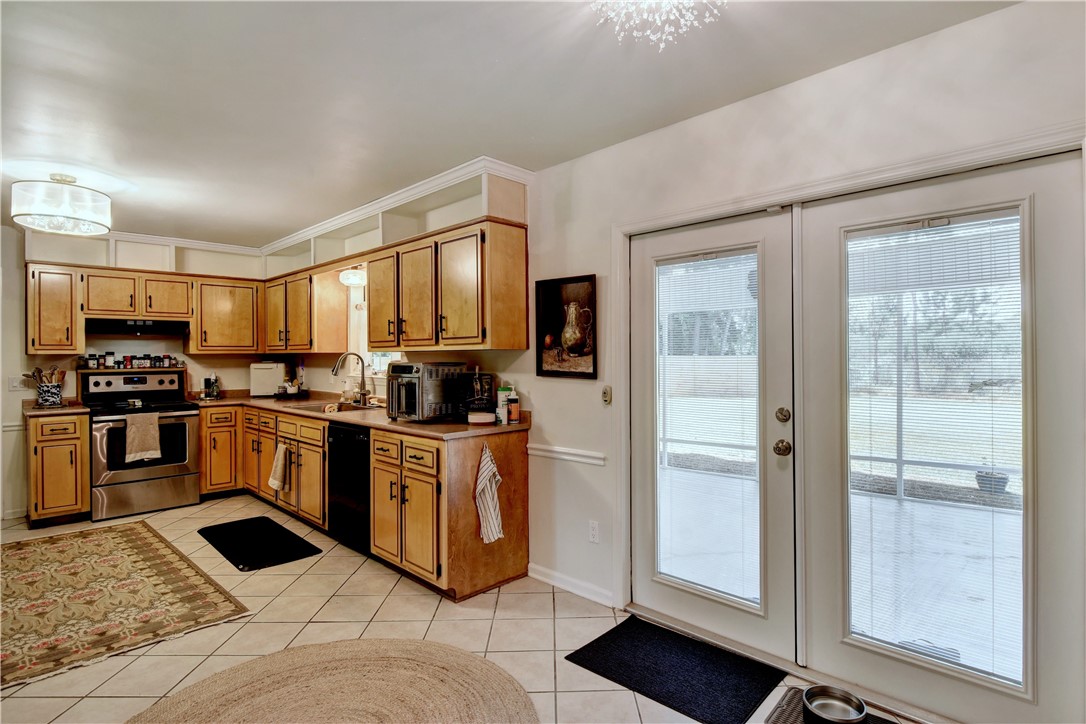 106 Honeybee Lane