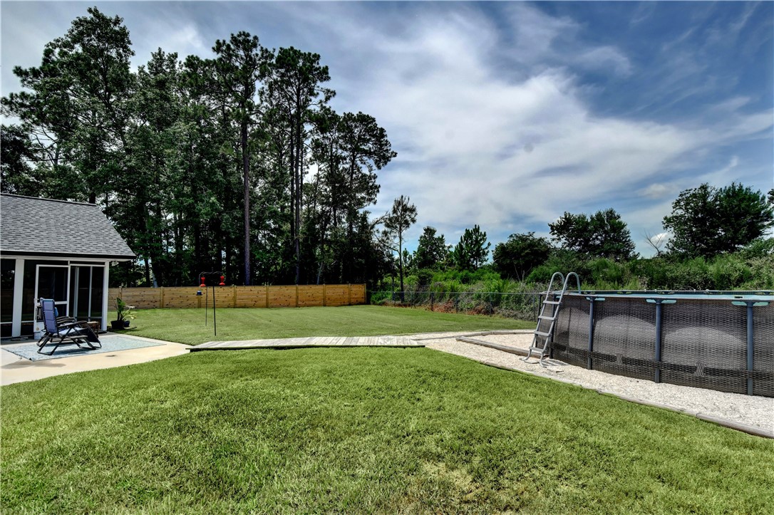 106 Honeybee Lane