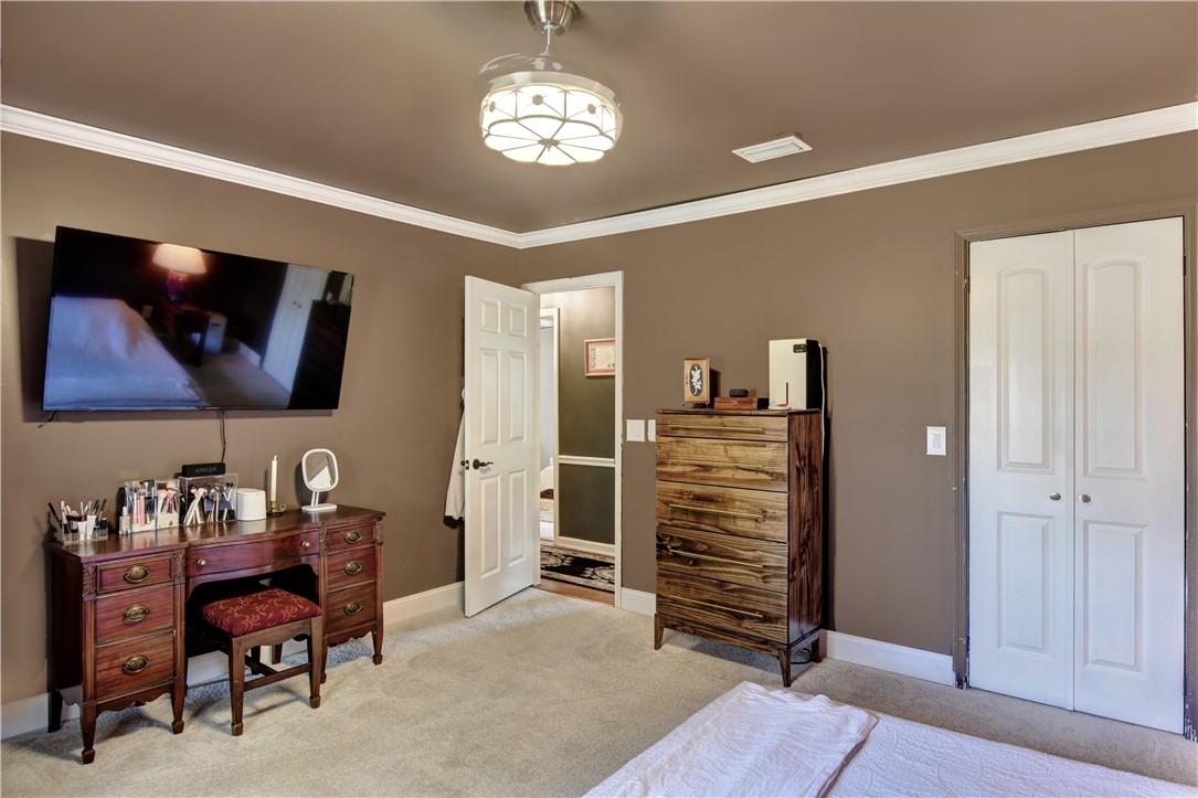 106 Honeybee Lane