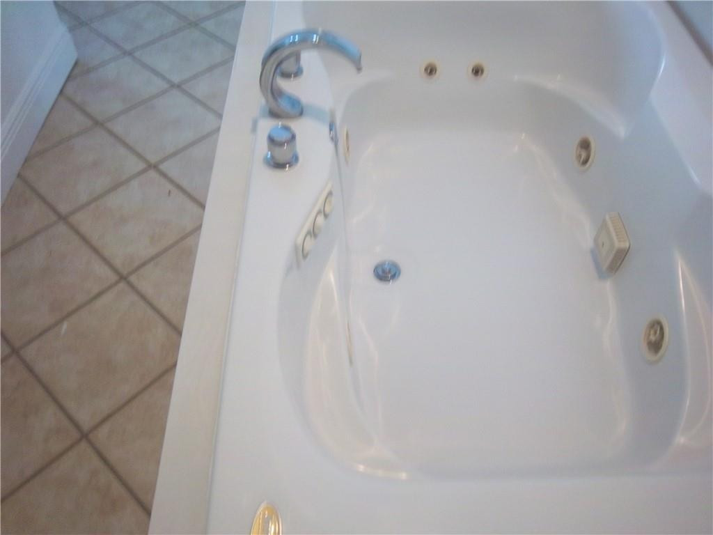 100 Lanier Island Circle