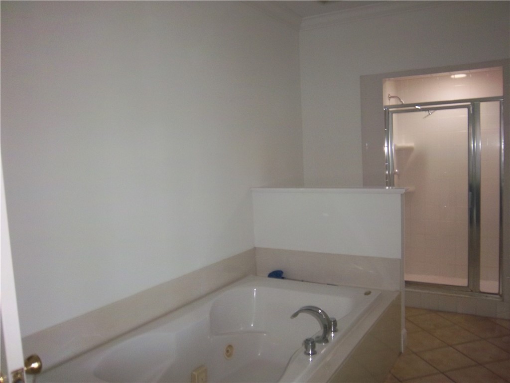 100 Lanier Island Circle