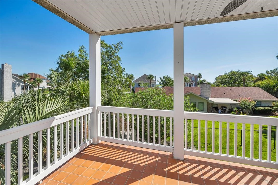 100 Lanier Island Circle