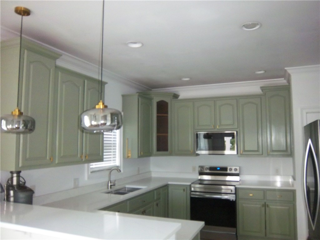 100 Lanier Island Circle