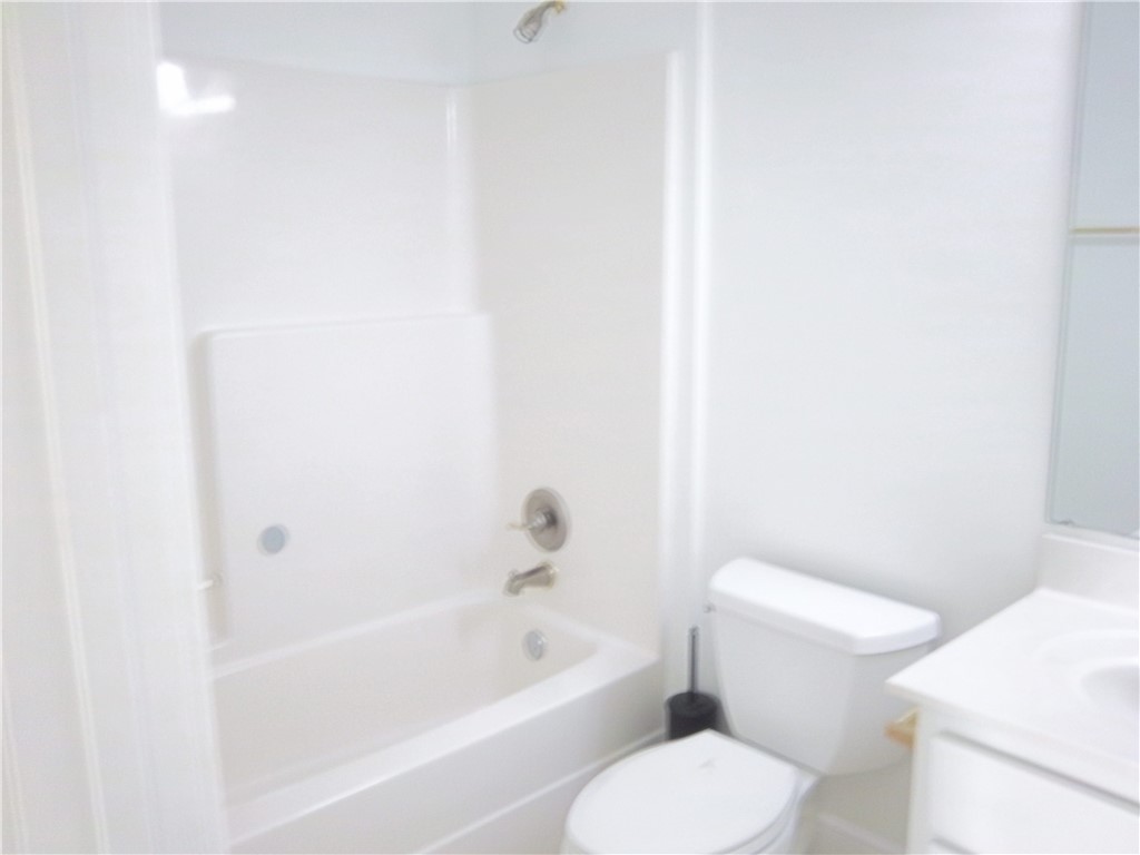 100 Lanier Island Circle