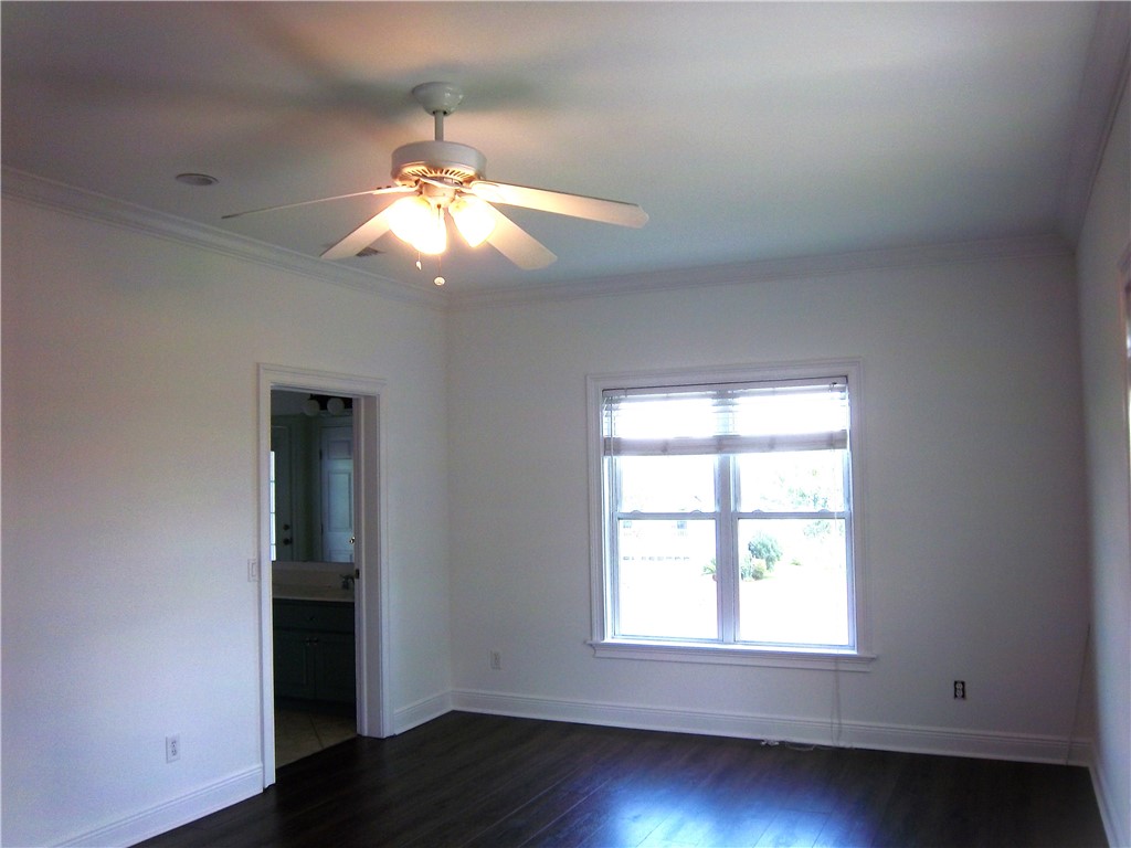 100 Lanier Island Circle