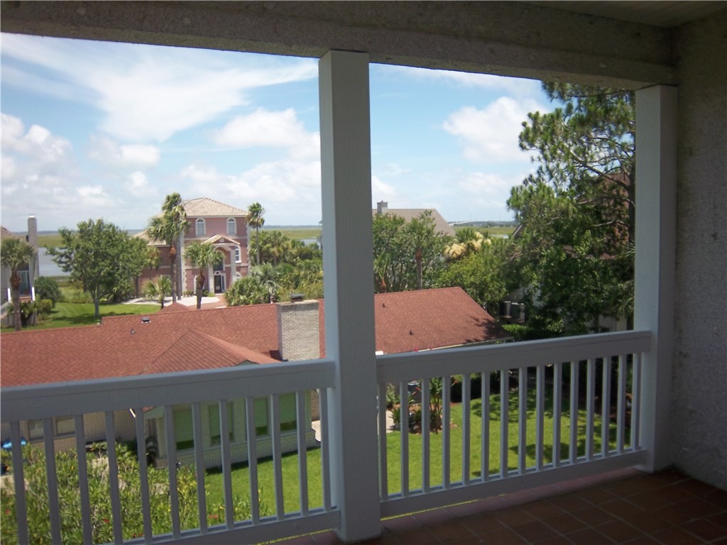 100 Lanier Island Circle