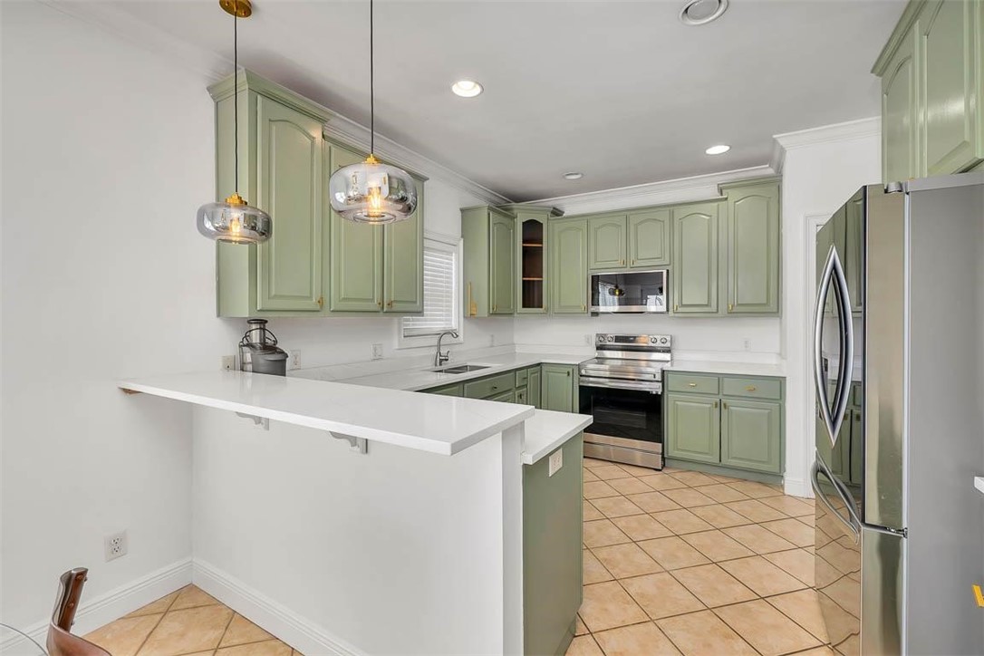 100 Lanier Island Circle