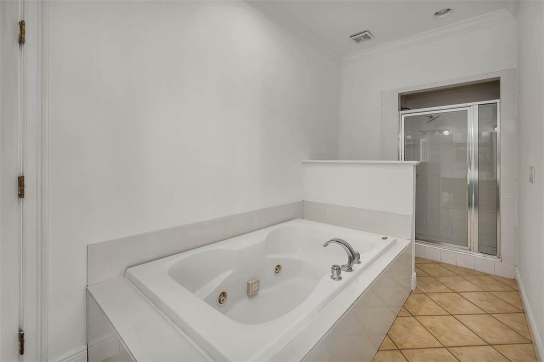 100 Lanier Island Circle