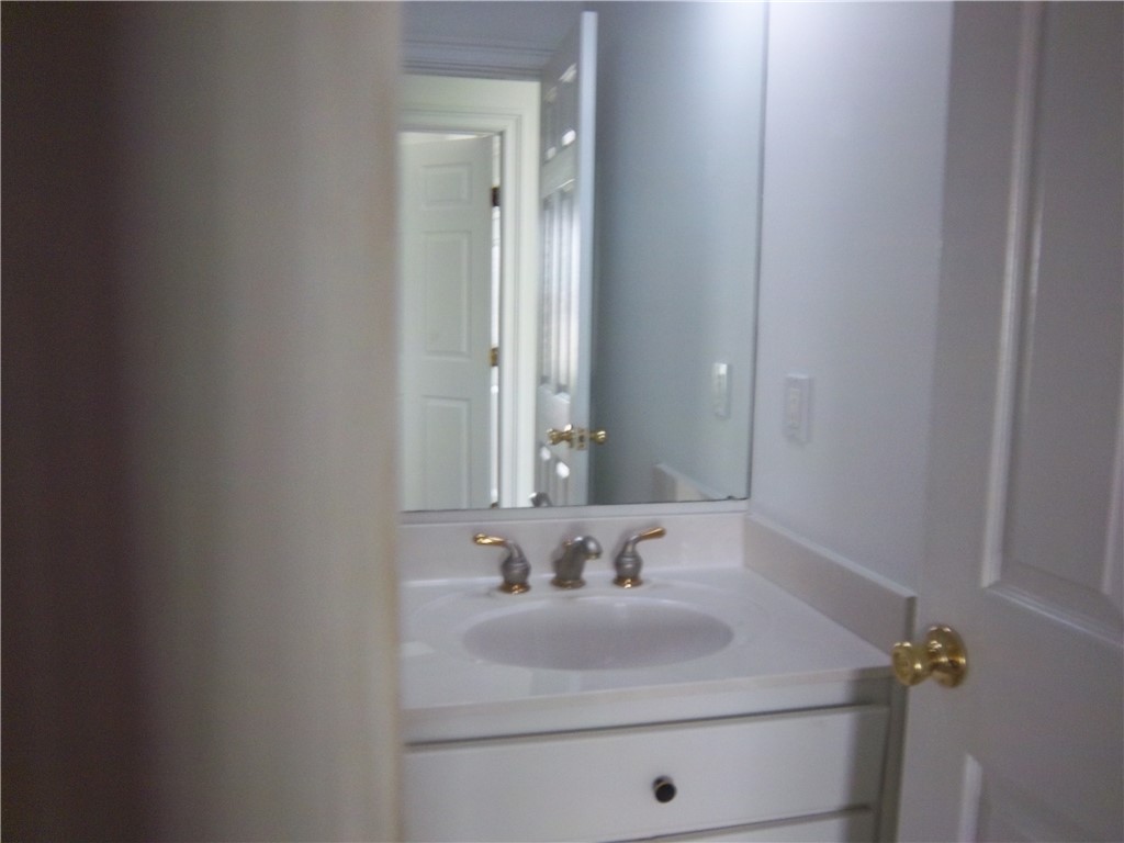 100 Lanier Island Circle