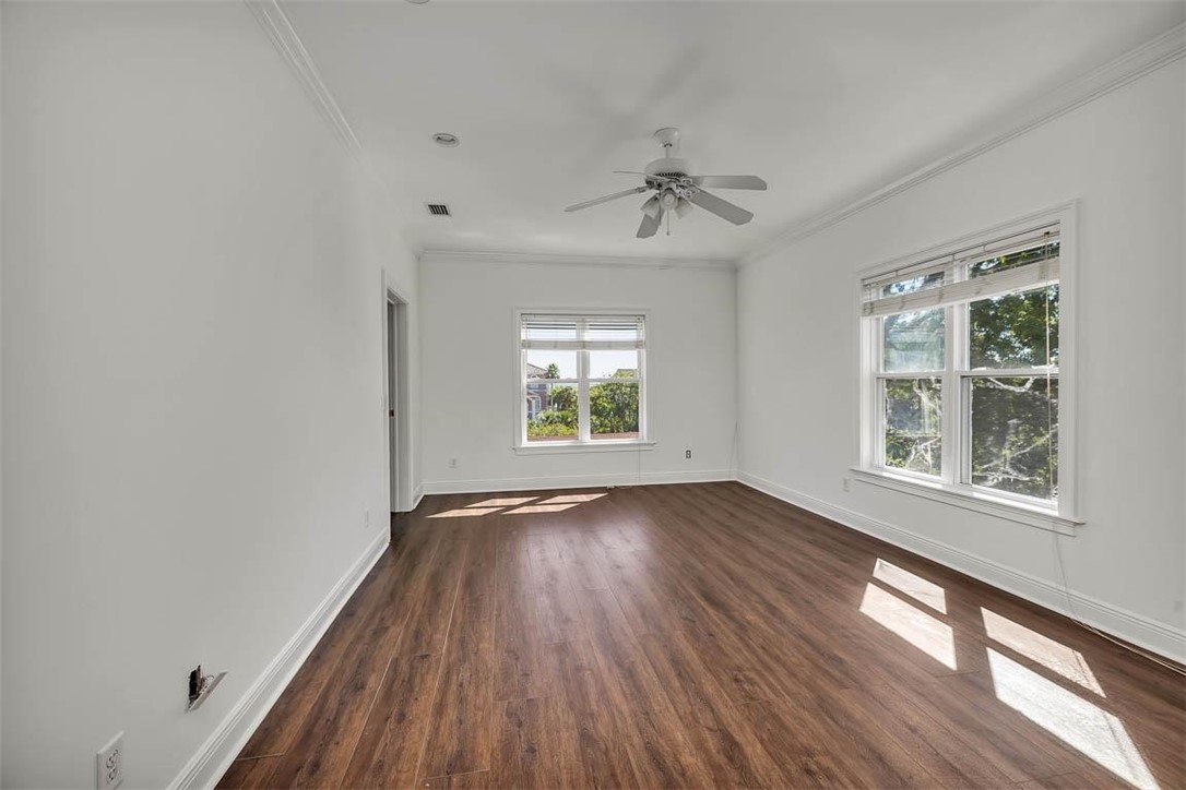 100 Lanier Island Circle