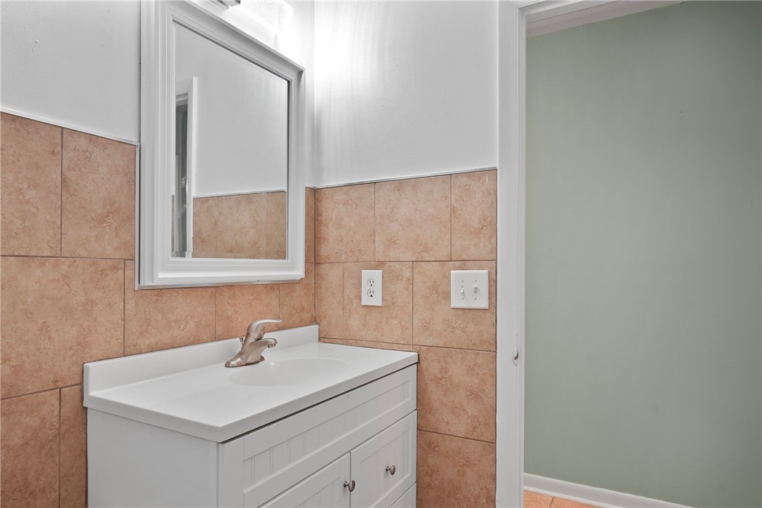 261 & 245 Fish Hall Road